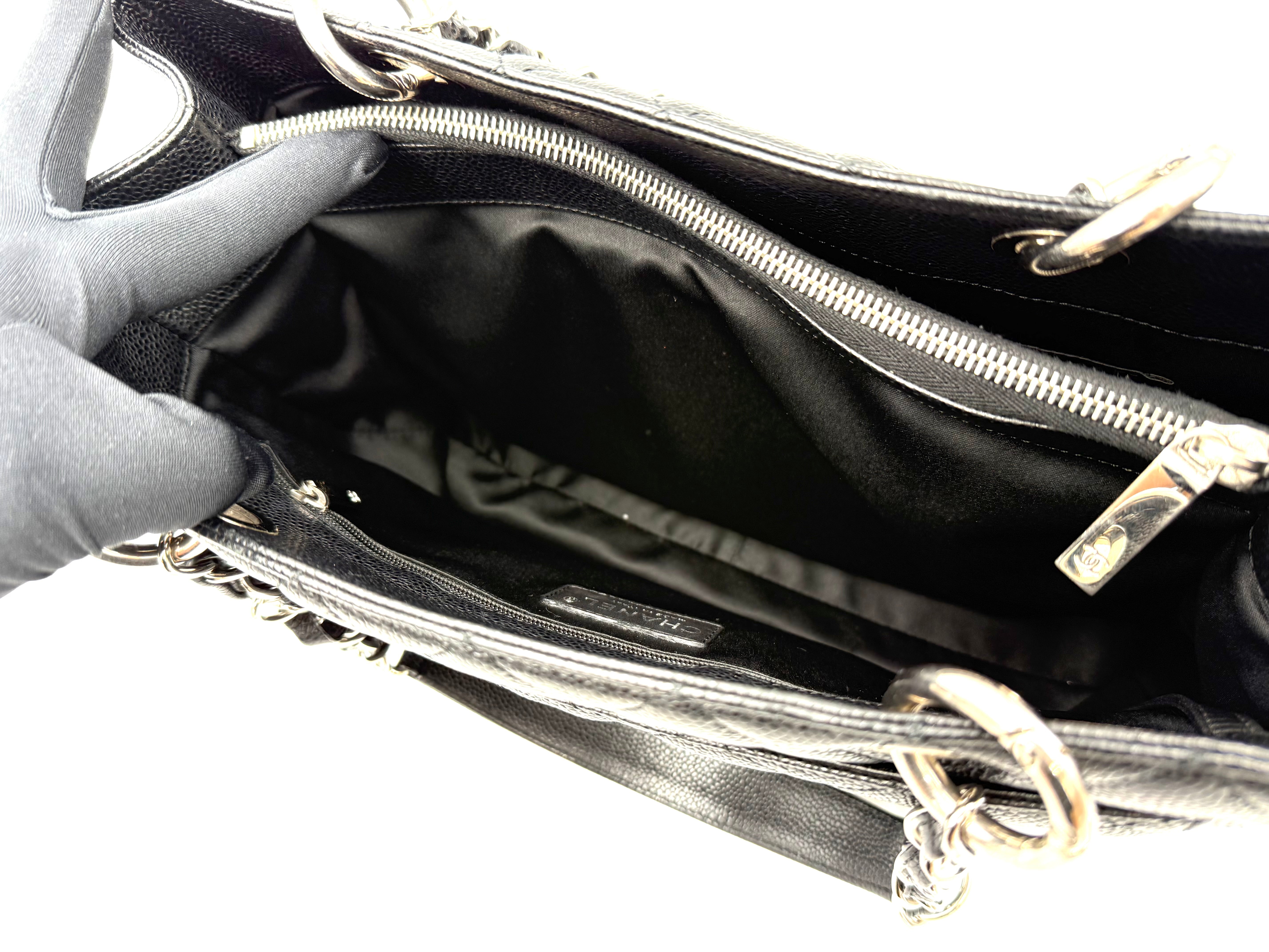 CHANEL GST チェーントートバッグ