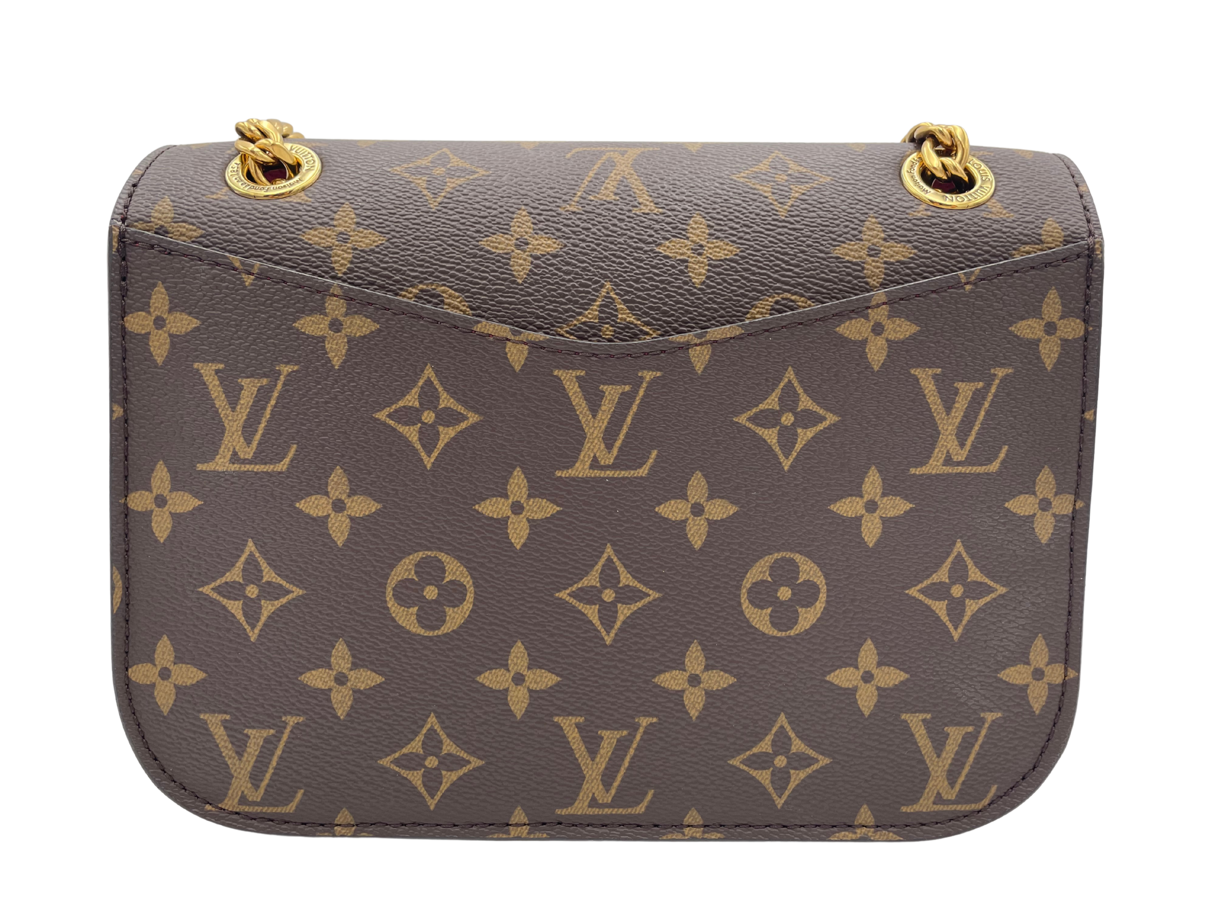 LOUIS VUITTON モノグラム パッシー  ショルダーバッグ M45592