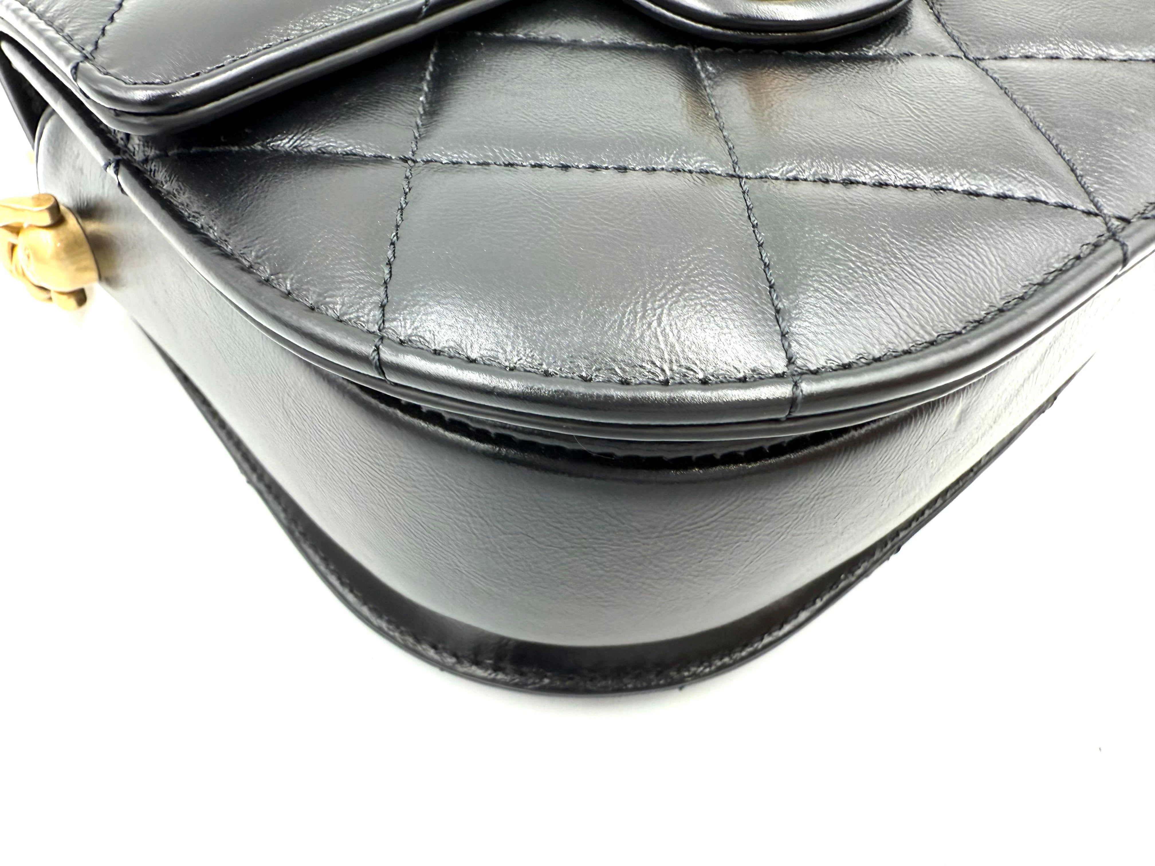 CHANEL マトラッセ チェーンショルダーバッグ