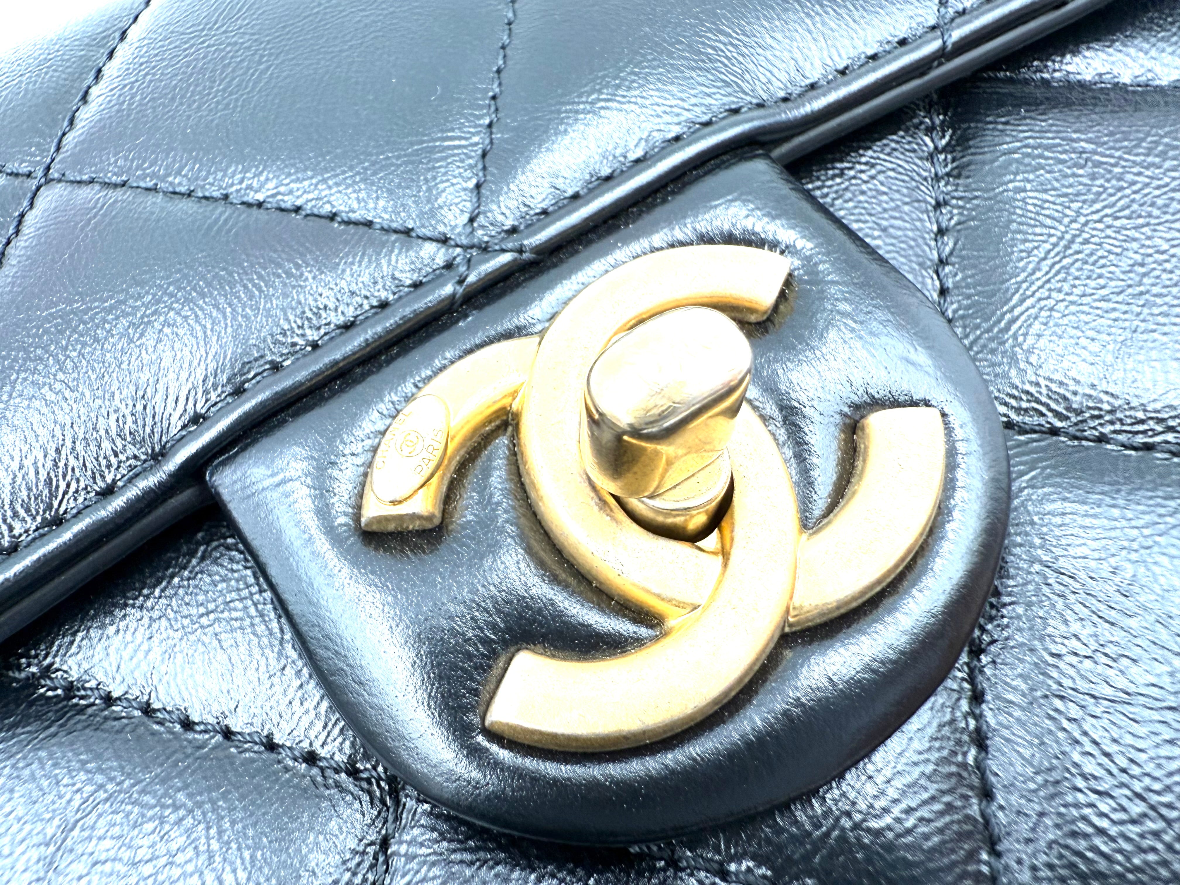 CHANEL マトラッセ チェーンショルダーバッグ
