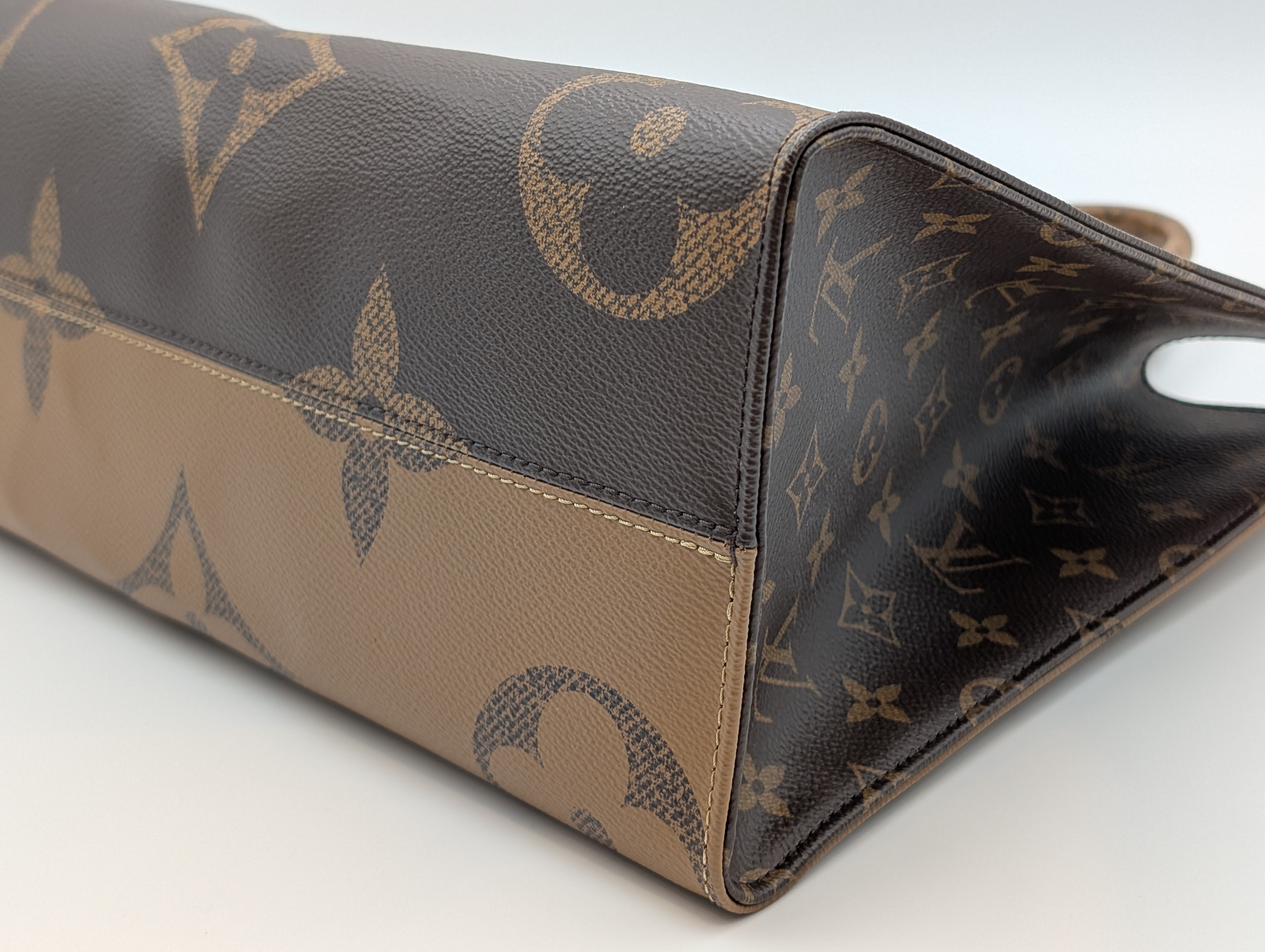 LOUIS VUITTON オンザゴーMM M45321