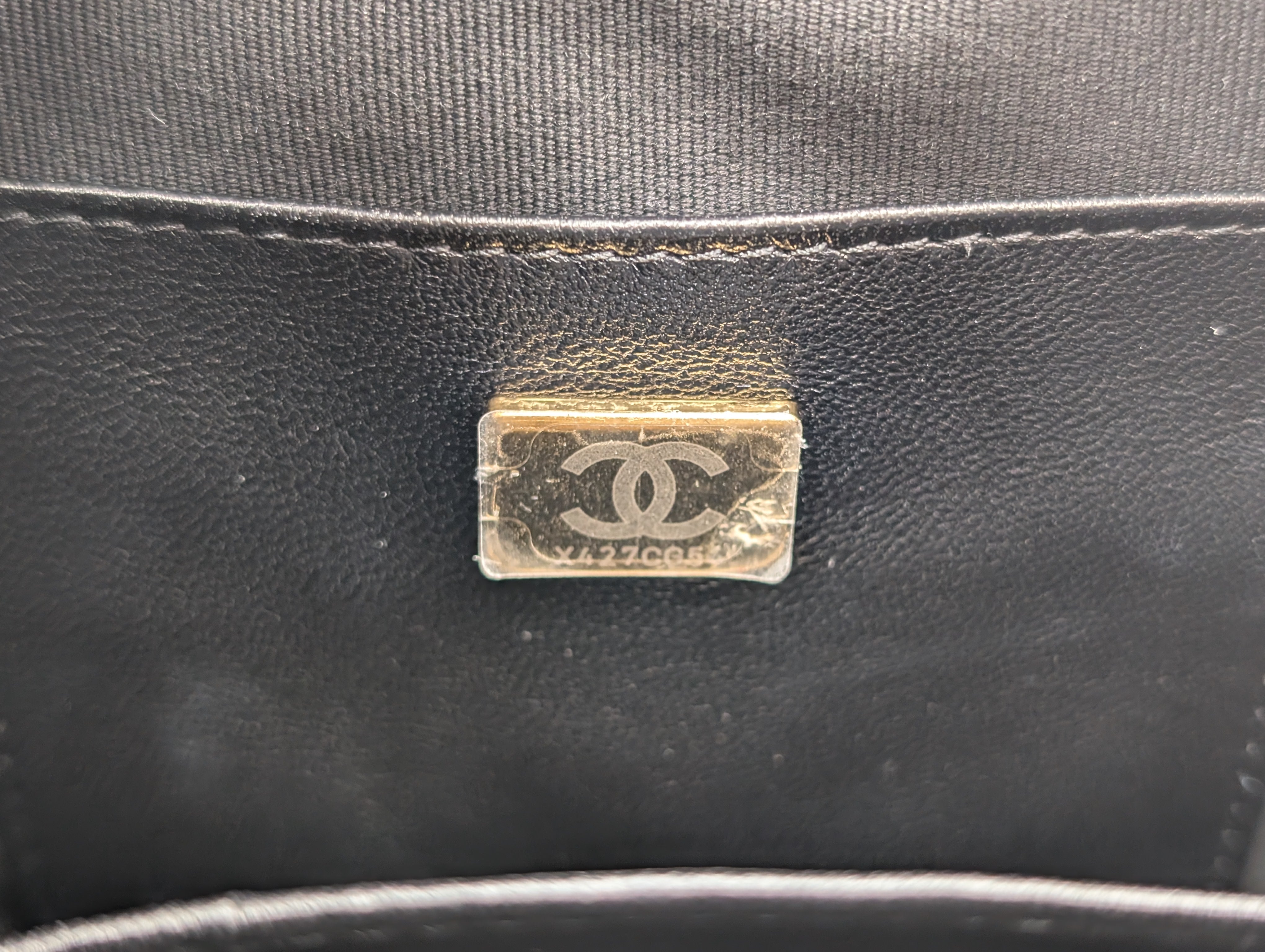 CHANEL スターマトラッセ クルーズコレクション チェーンショルダーバッグ AS4579
